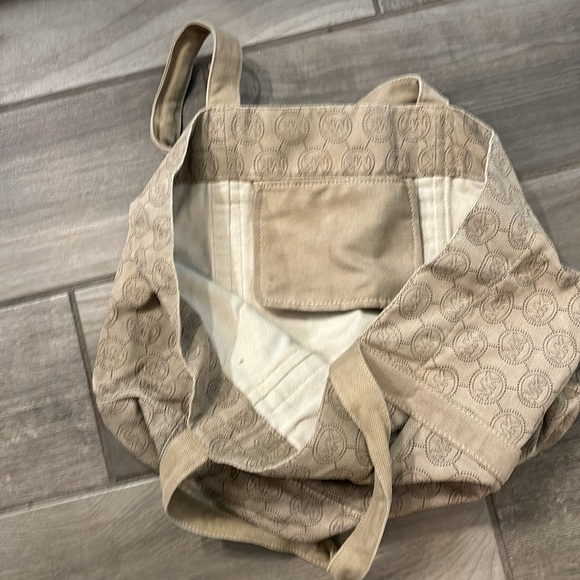 Michael Kors canvas tote - Picture 4 of 4